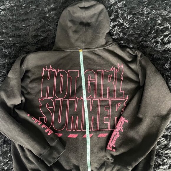 Megan Thee Stallion Tour Black Hoodie Size M Unisex - Picture 5 of 5